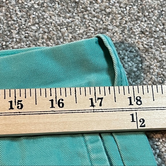 J. Crew Shorts green Size 34 - Picture 5 of 7